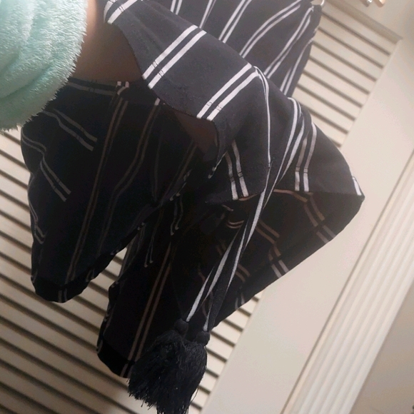 Medium Derek Heart Romper - Picture 3 of 3